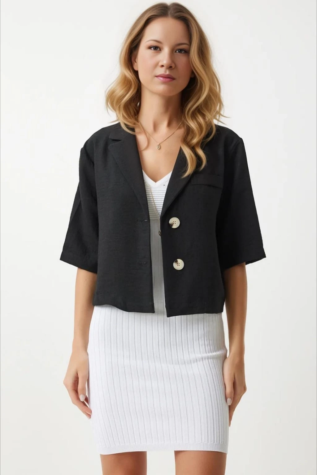 1731978556-hrrreydgiw-kadin-siyah-kisa-kollu-sal-yaka-dugmeli-mevsimlik-keten-ayro-34024.webp